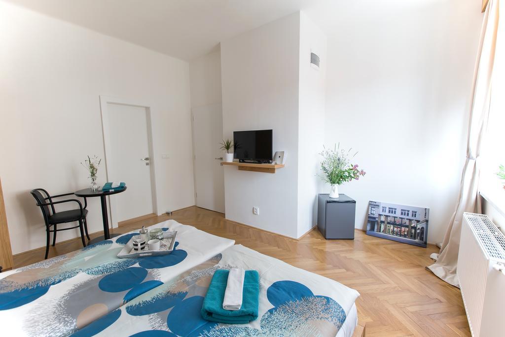 Bed And Breakfast Placzek Brno Exterior foto